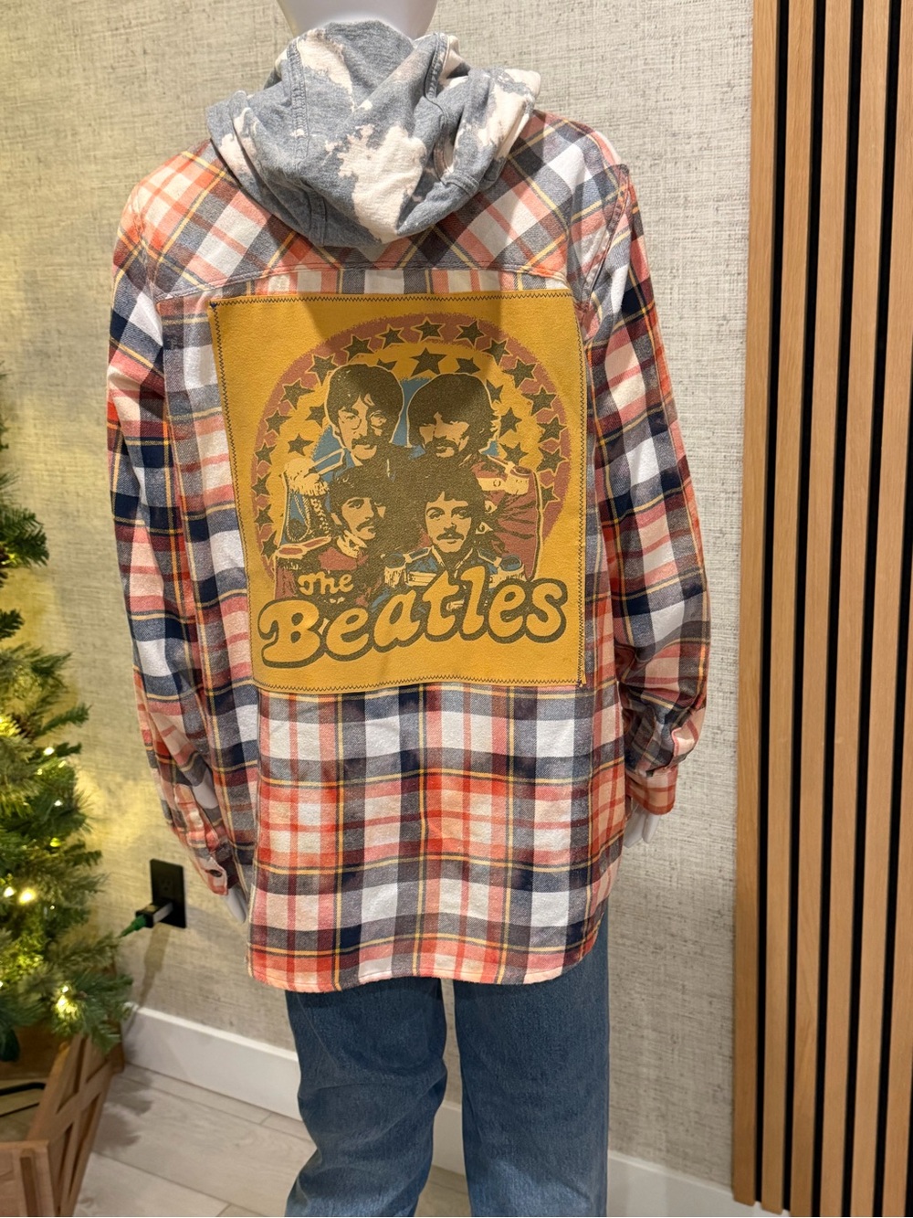The Beatles Plaid Hoodie graphic flannel - Picture 2 of 5
